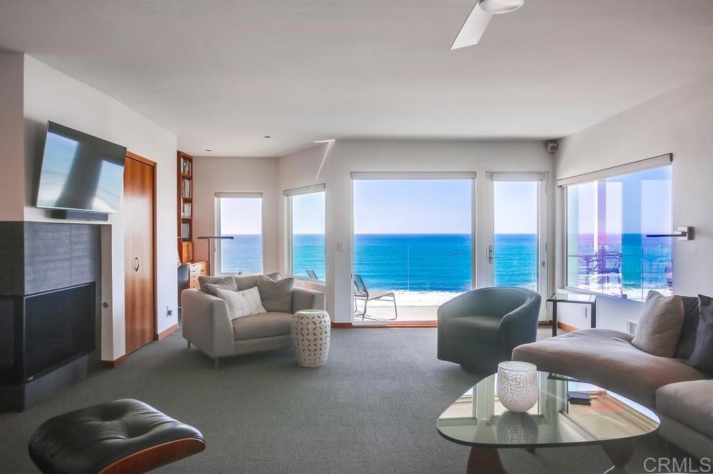 211 S Helix Avenue 54