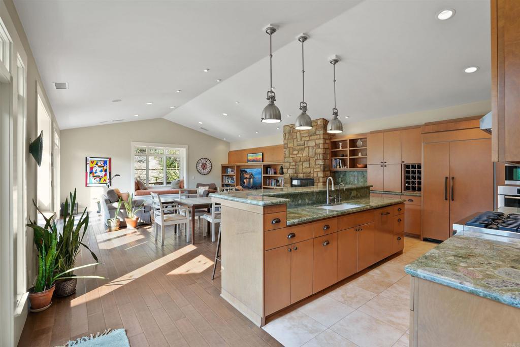 401 Glencrest
