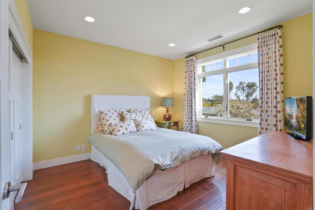 401 Glencrest