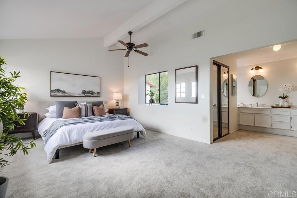 6838 Camino Berdecio