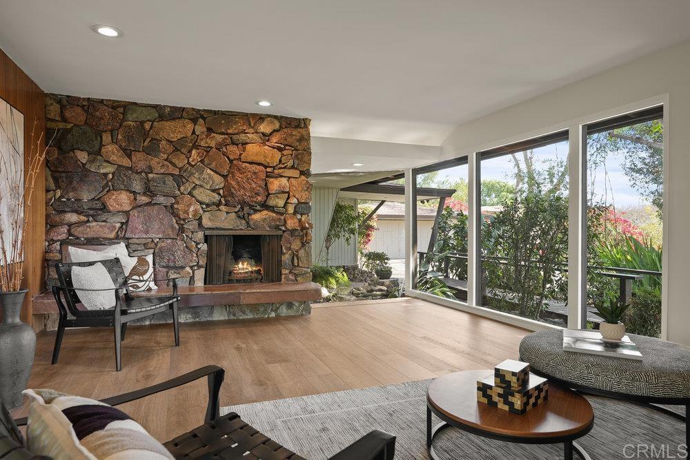 1520 Via Rancho Parkway