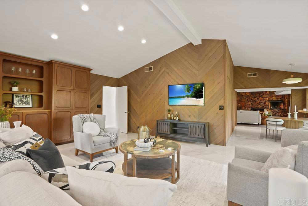 1520 Via Rancho Parkway