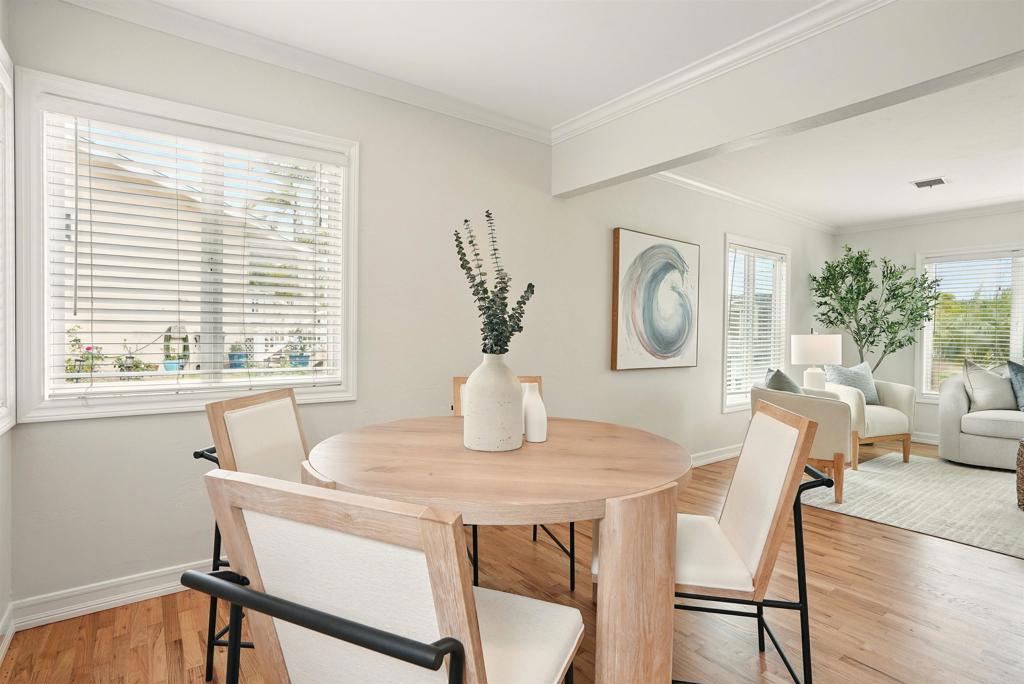 1927 Edinburg Avenue