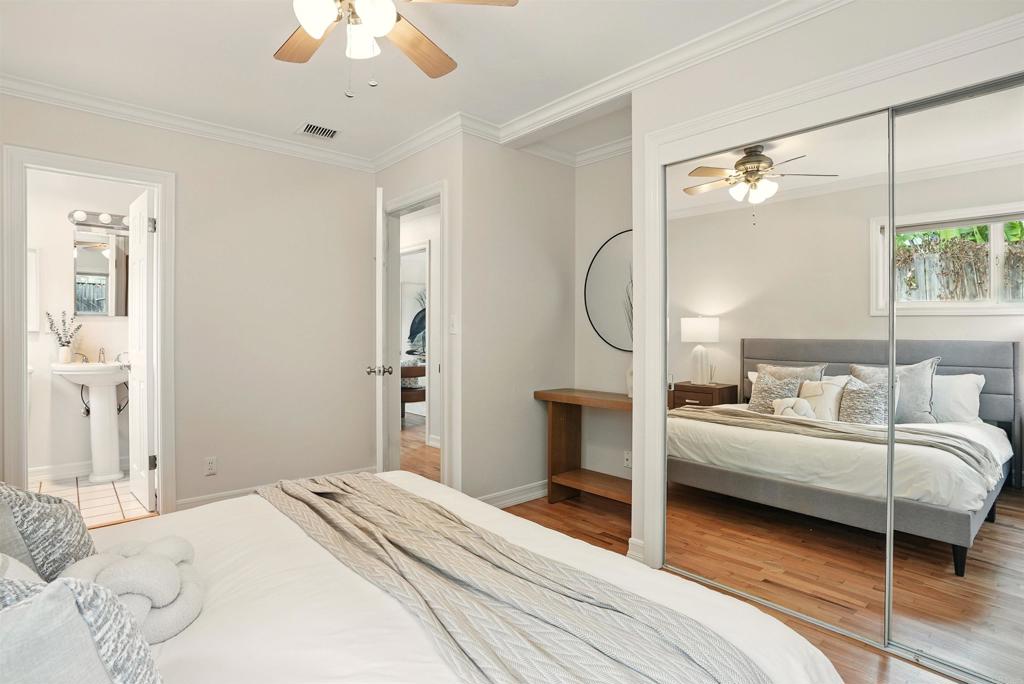 1927 Edinburg Avenue