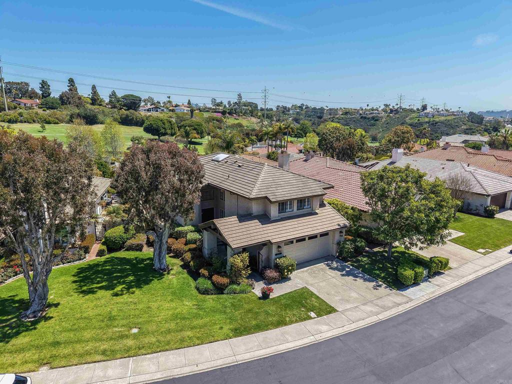 1240 Ladera Linda