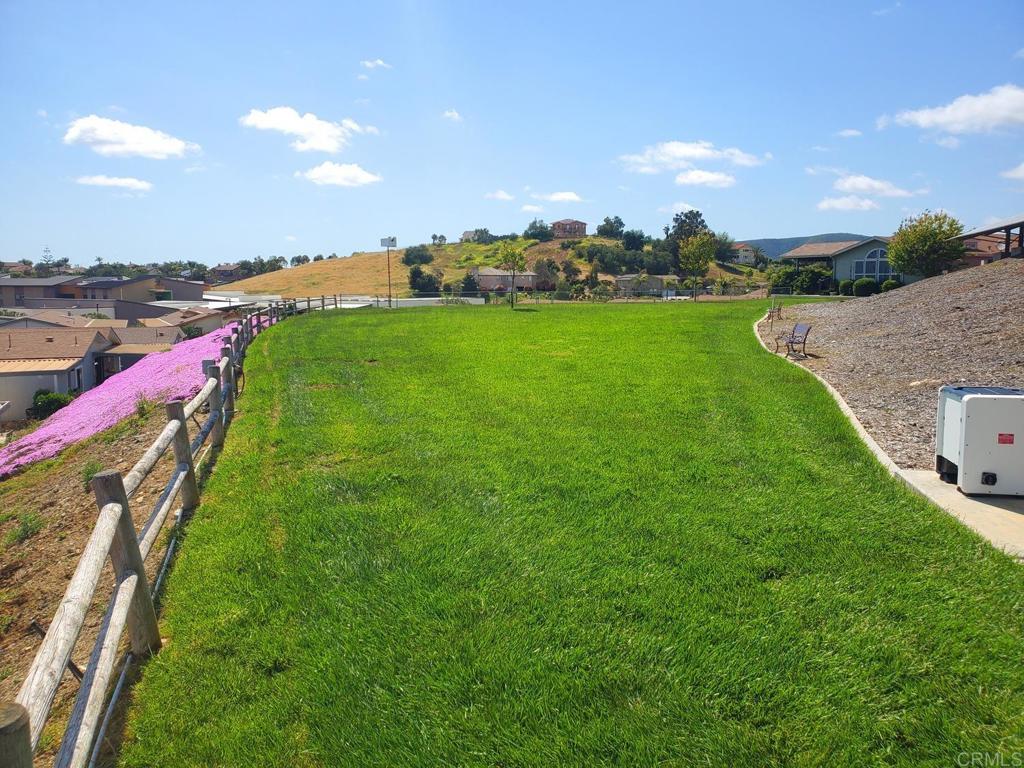 909 Richland Rd #124