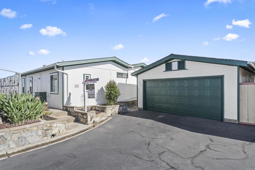 909 Richland Rd #124