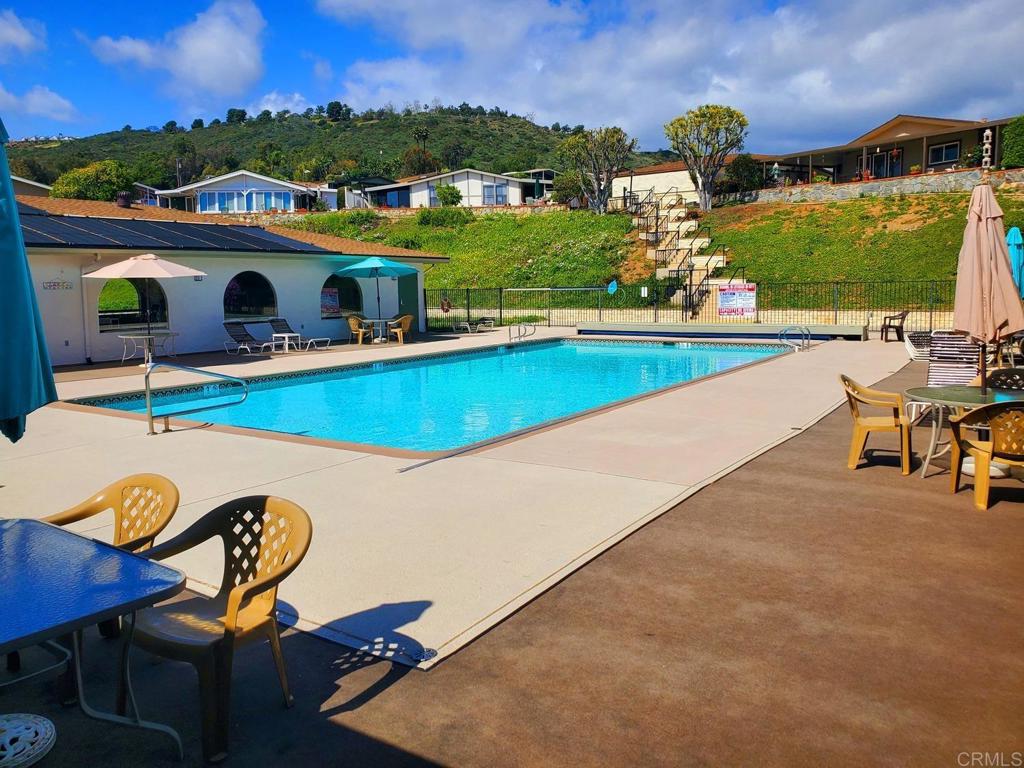 909 Richland Rd #124