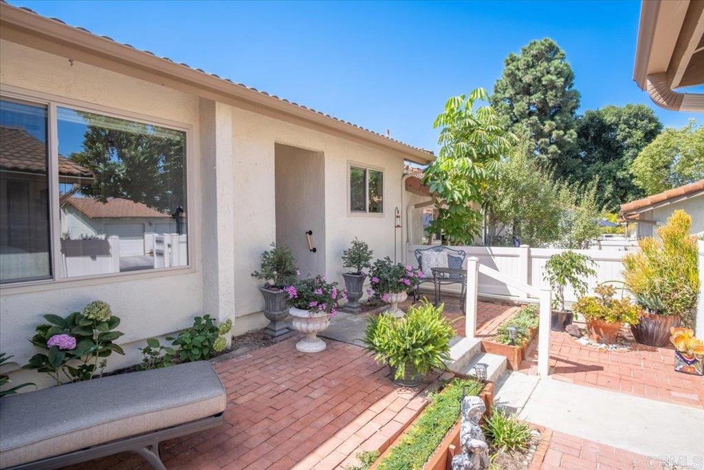 1716 Kellington Place