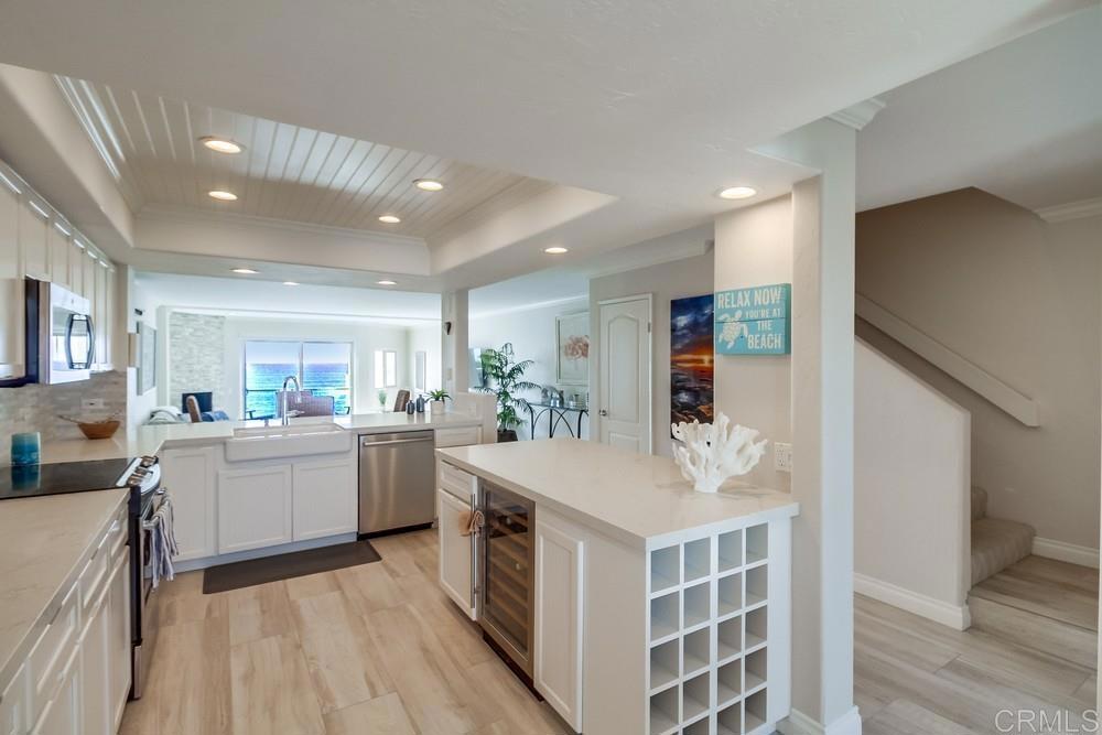 135 S Sierra Avenue 33