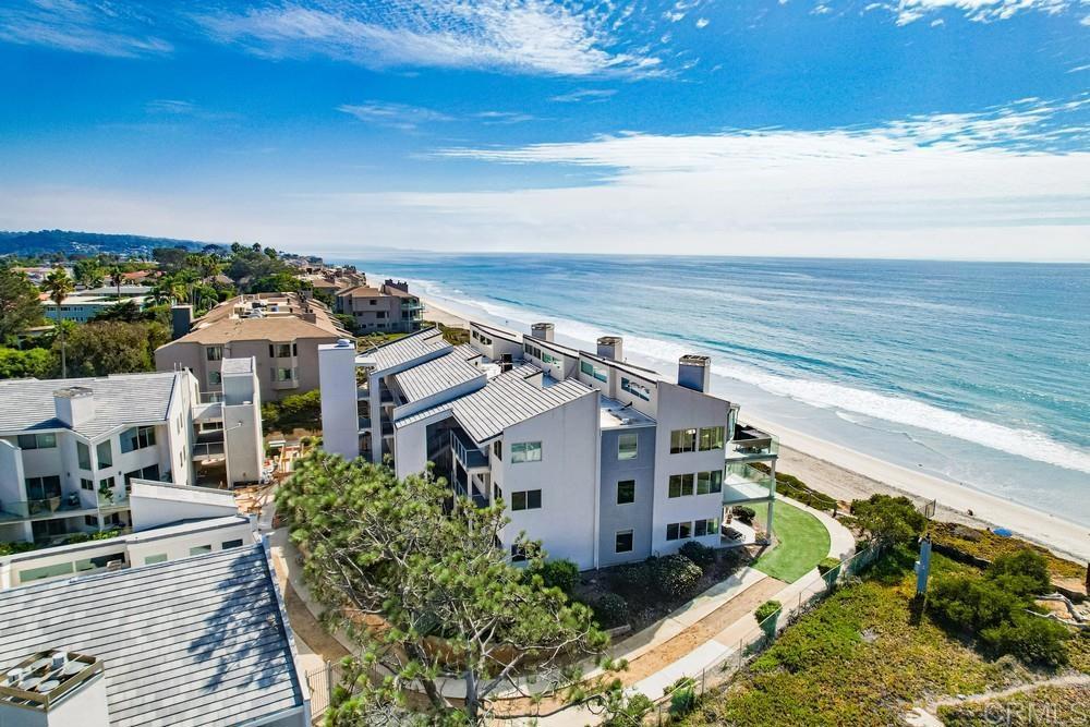 135 S Sierra Avenue 33