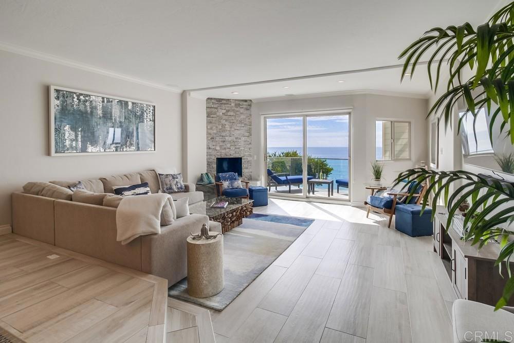 135 S Sierra Avenue 33