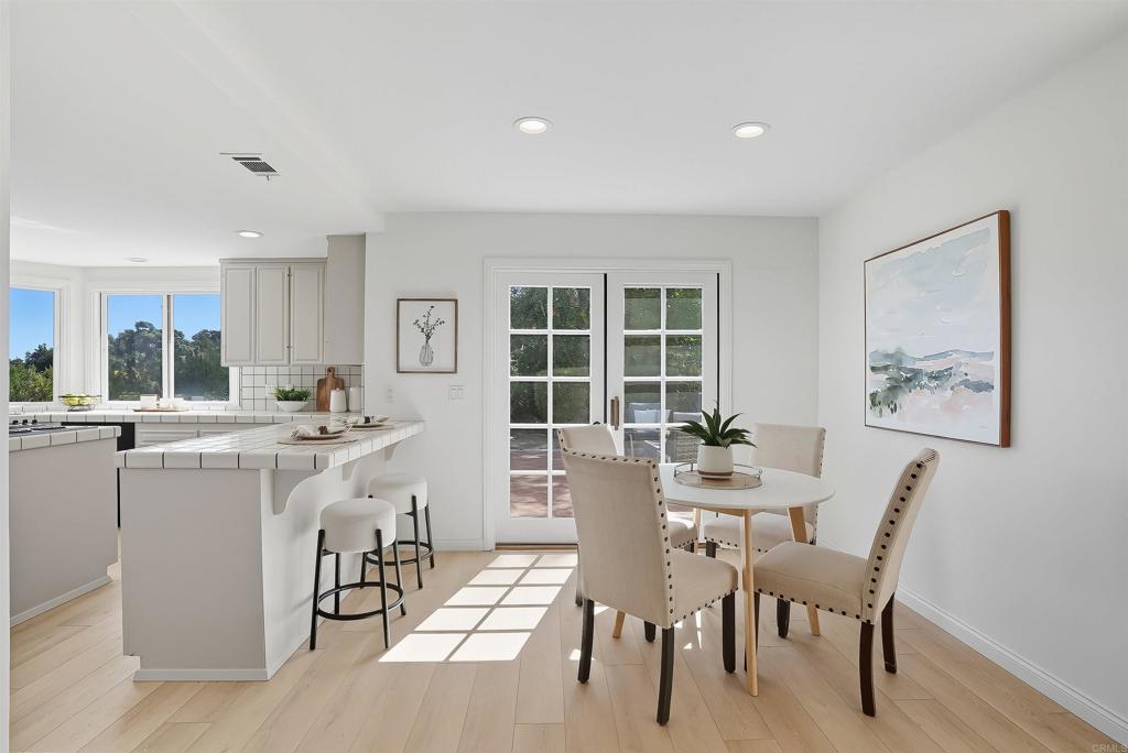 2206 Running Spring Place