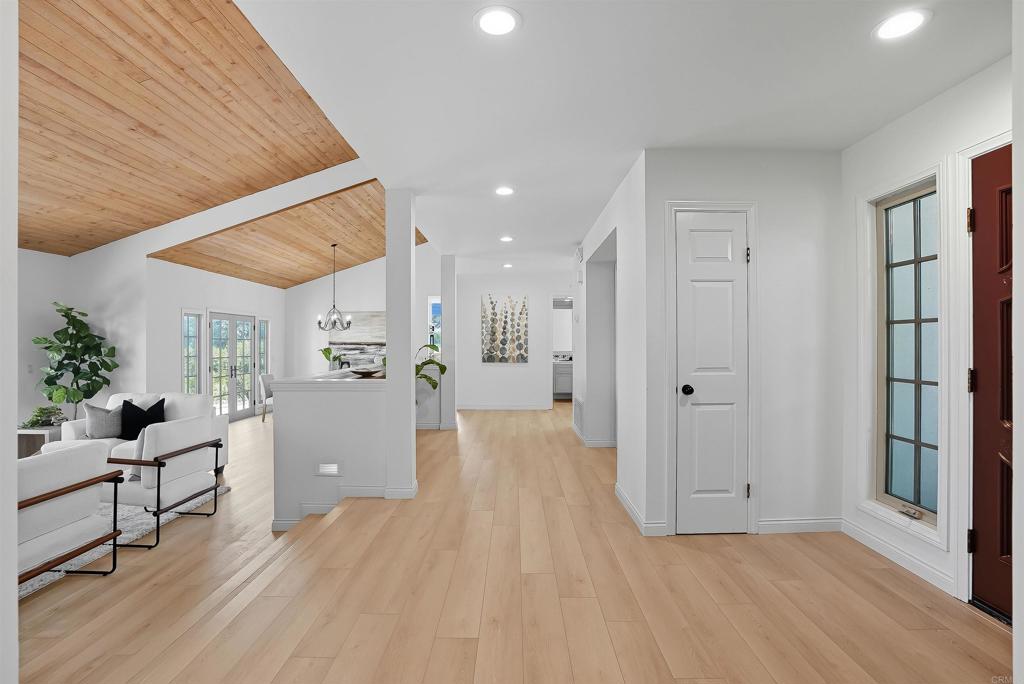 2206 Running Spring Place