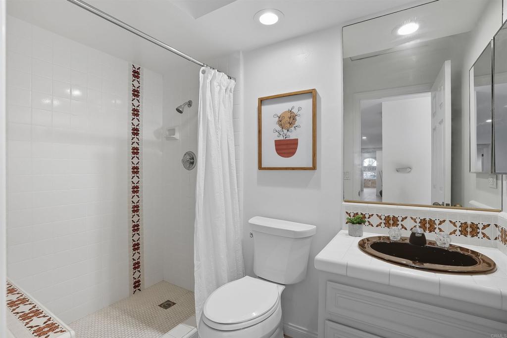 2206 Running Spring Place