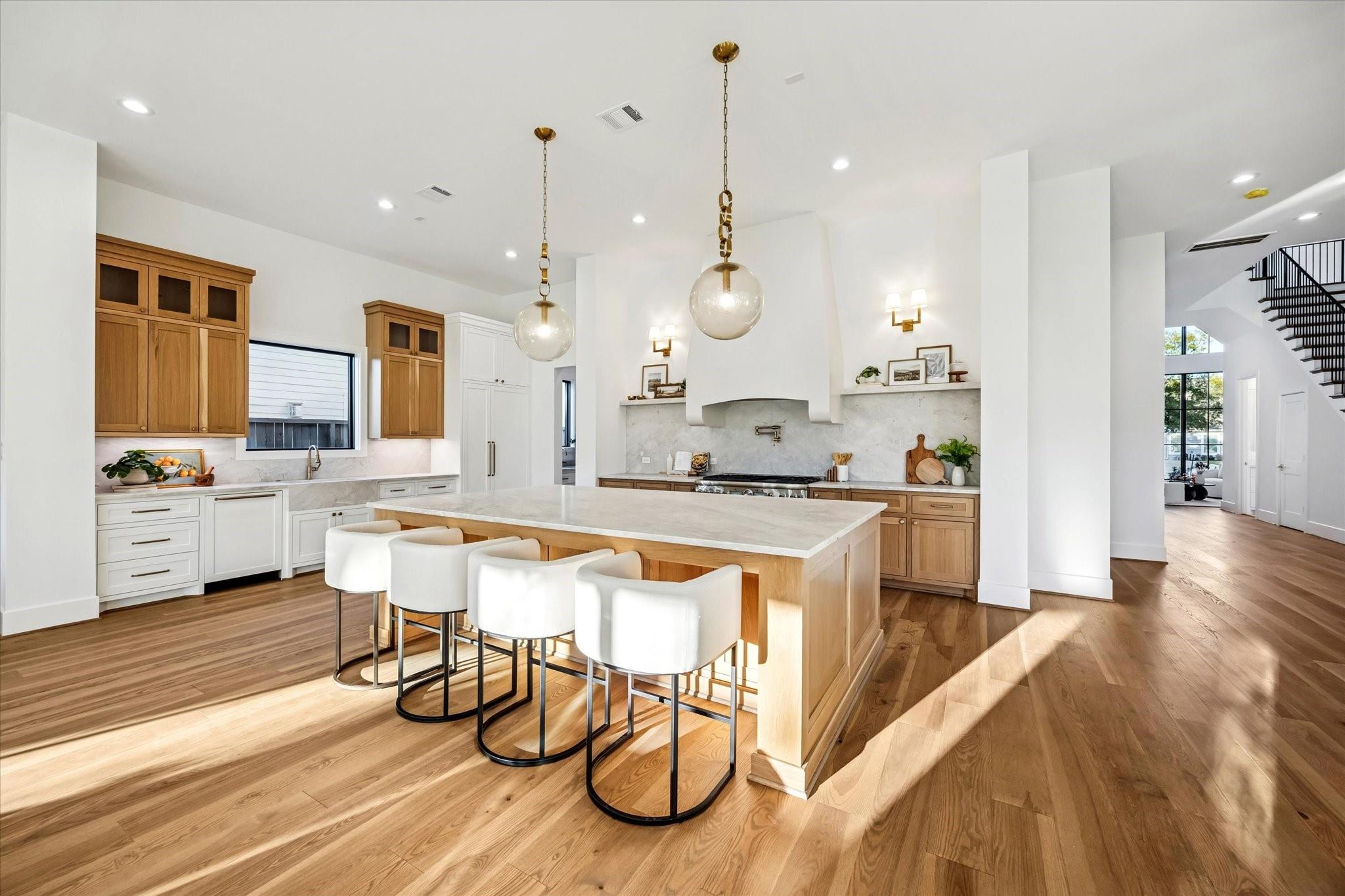 320 W 32nd Street
