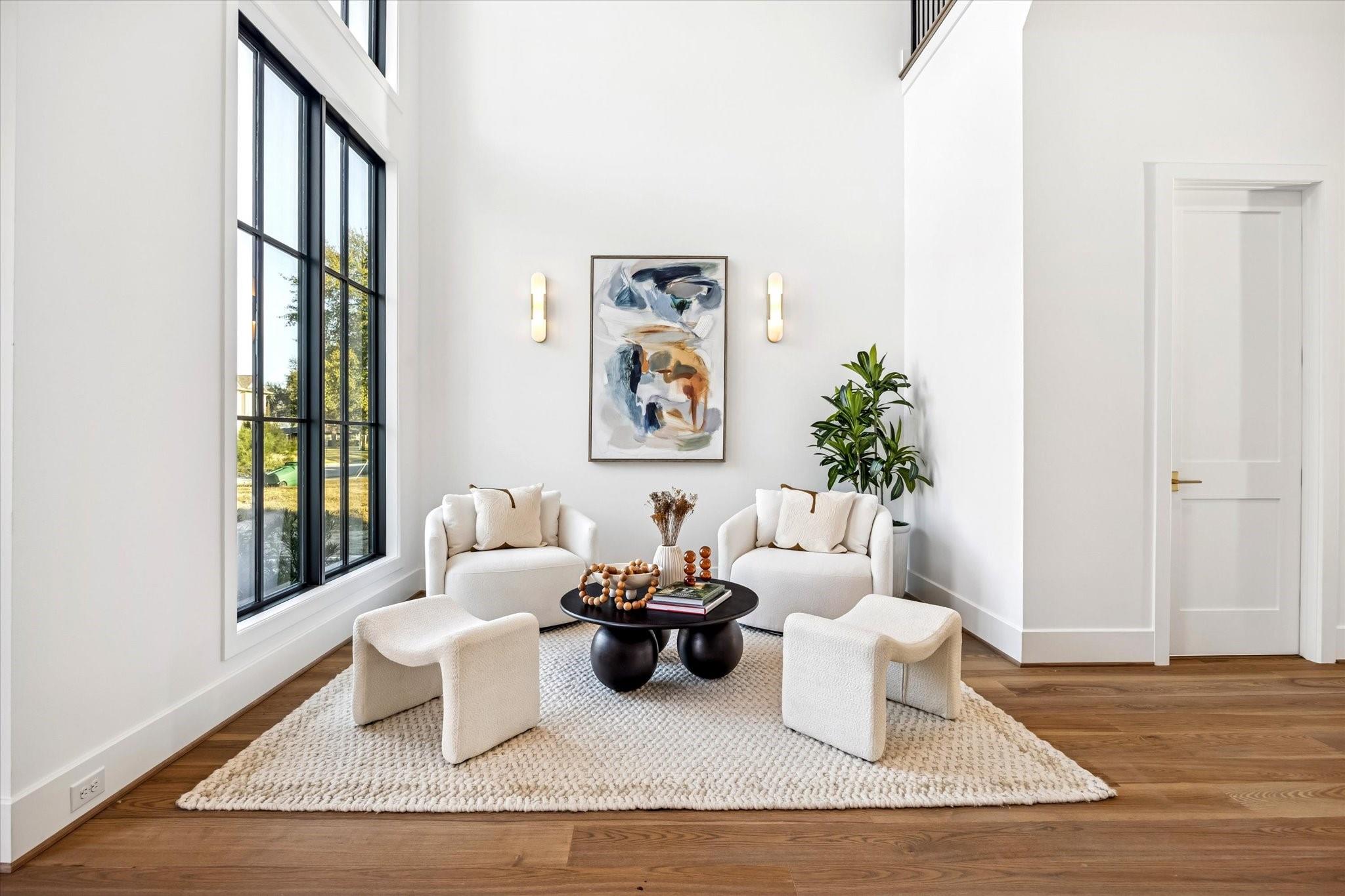 320 W 32nd Street