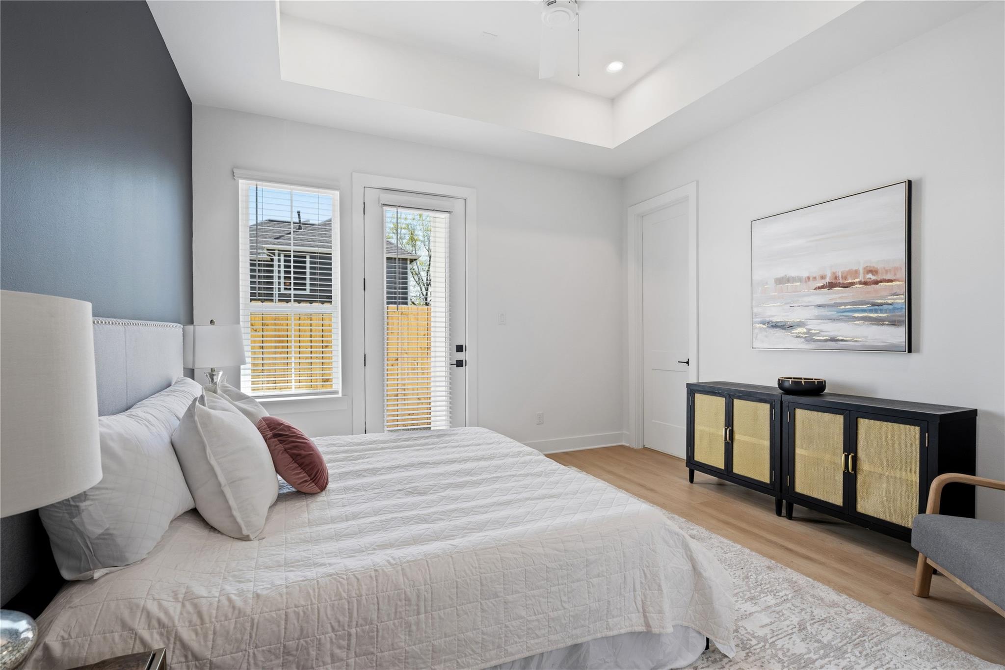 4610 & 4608 A/B Gunter Street