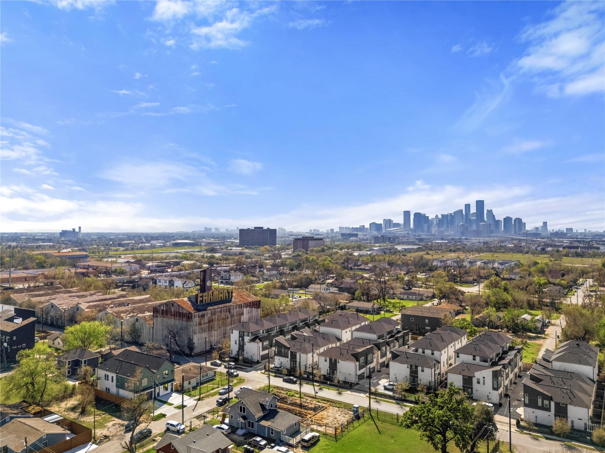 4610 & 4608 A/B Gunter Street