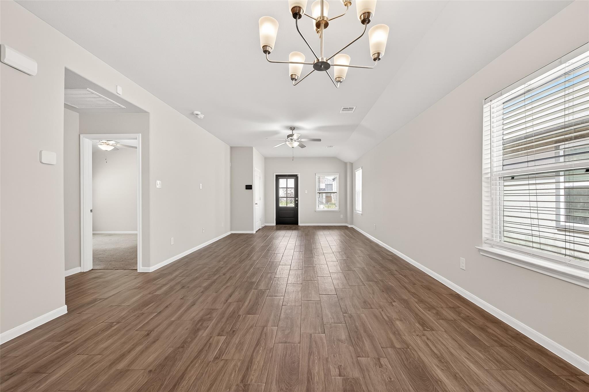 6823 Escondido Drive