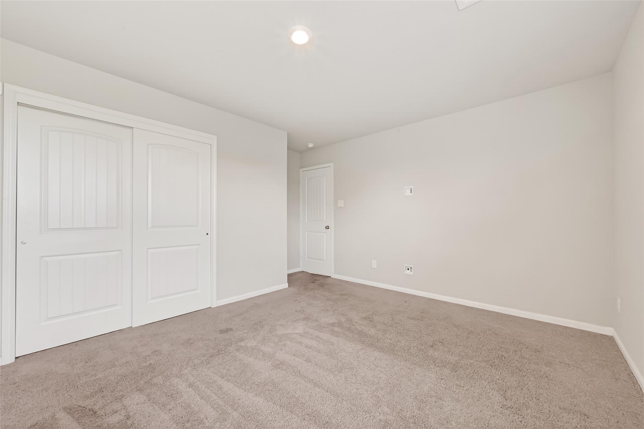 6823 Escondido Drive