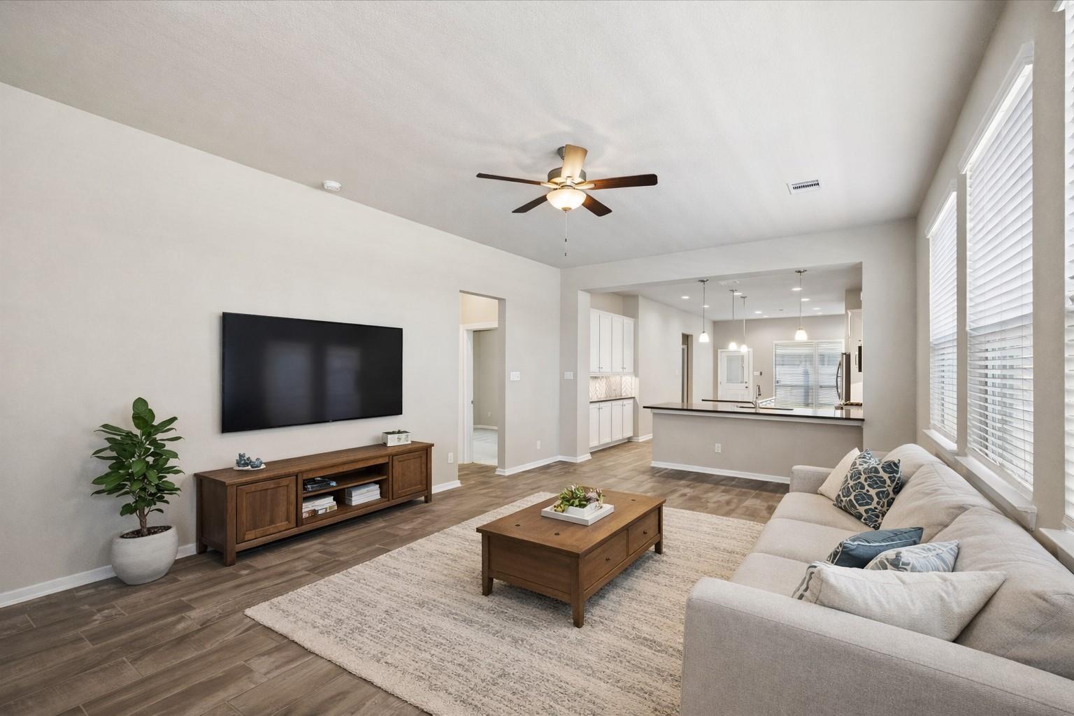 7043 Coneflower Creek