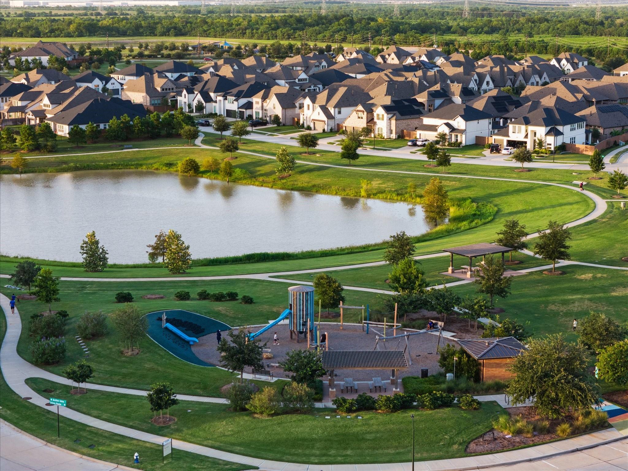 7043 Coneflower Creek