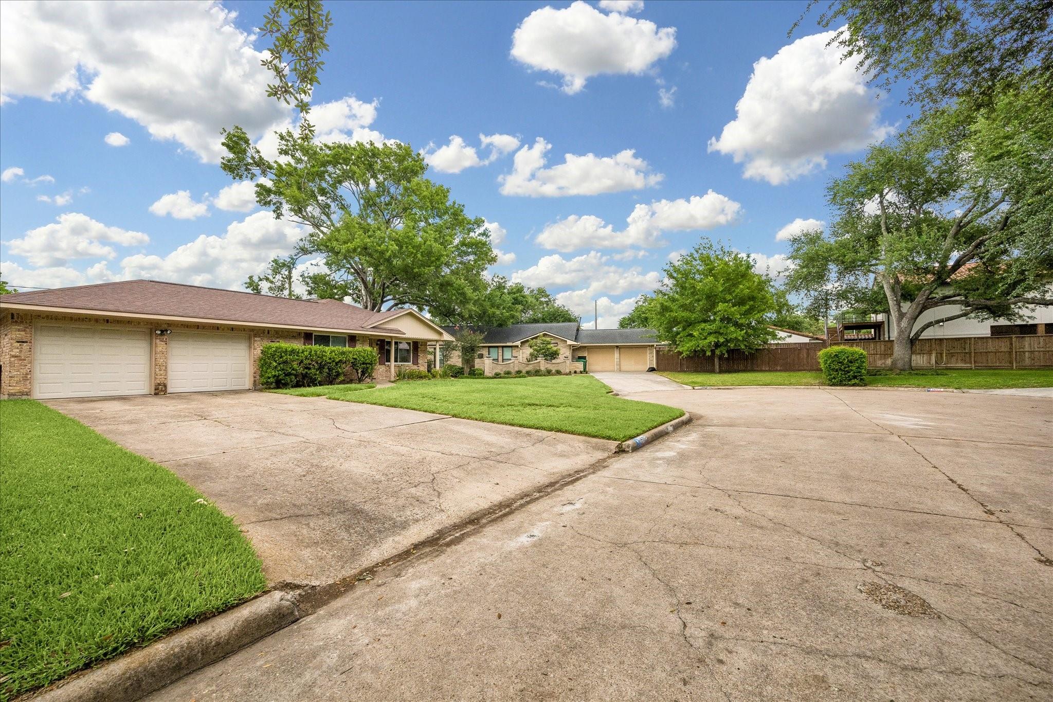 1607 Willowby Drive