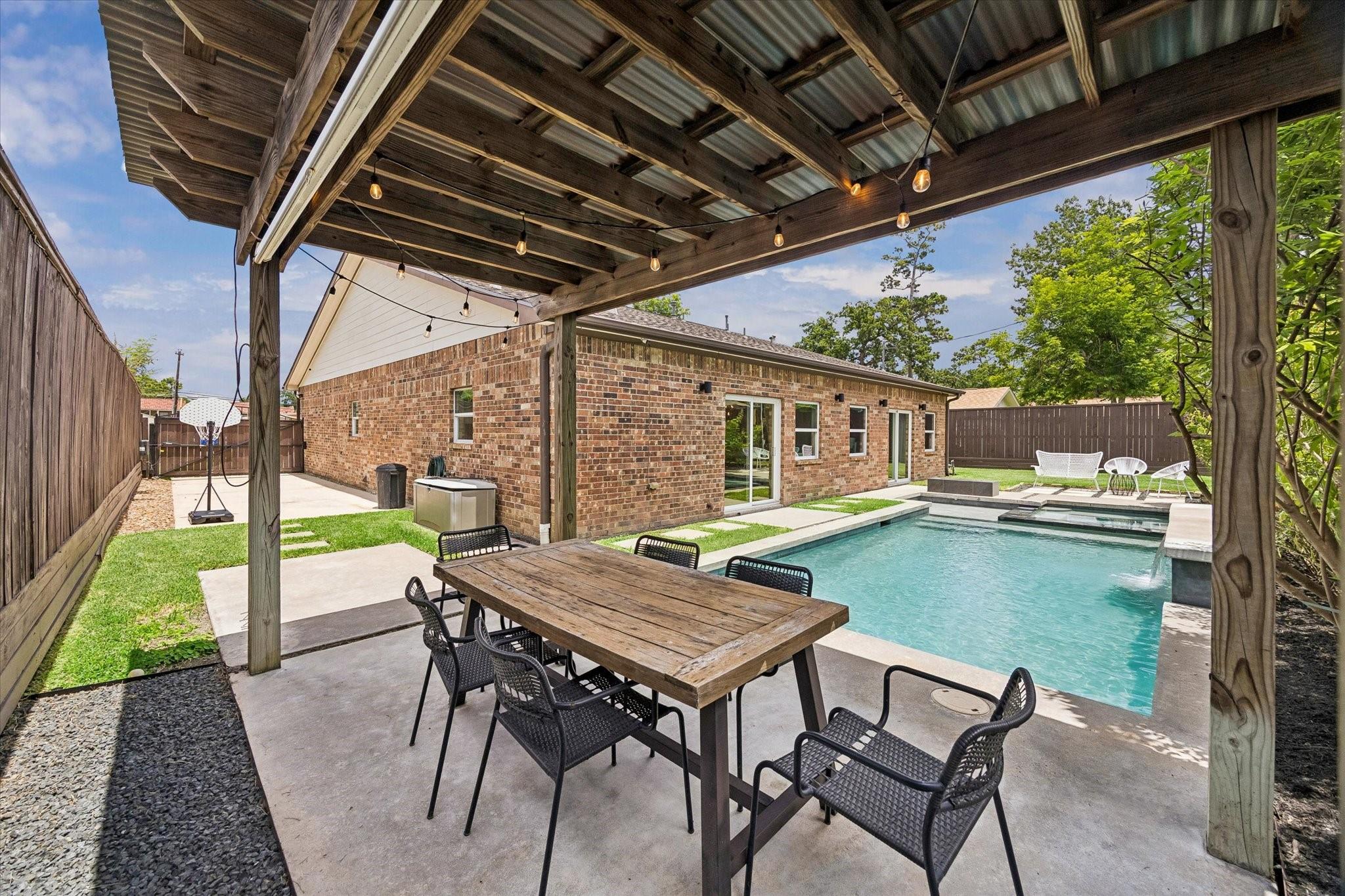4211 Marlborough Drive