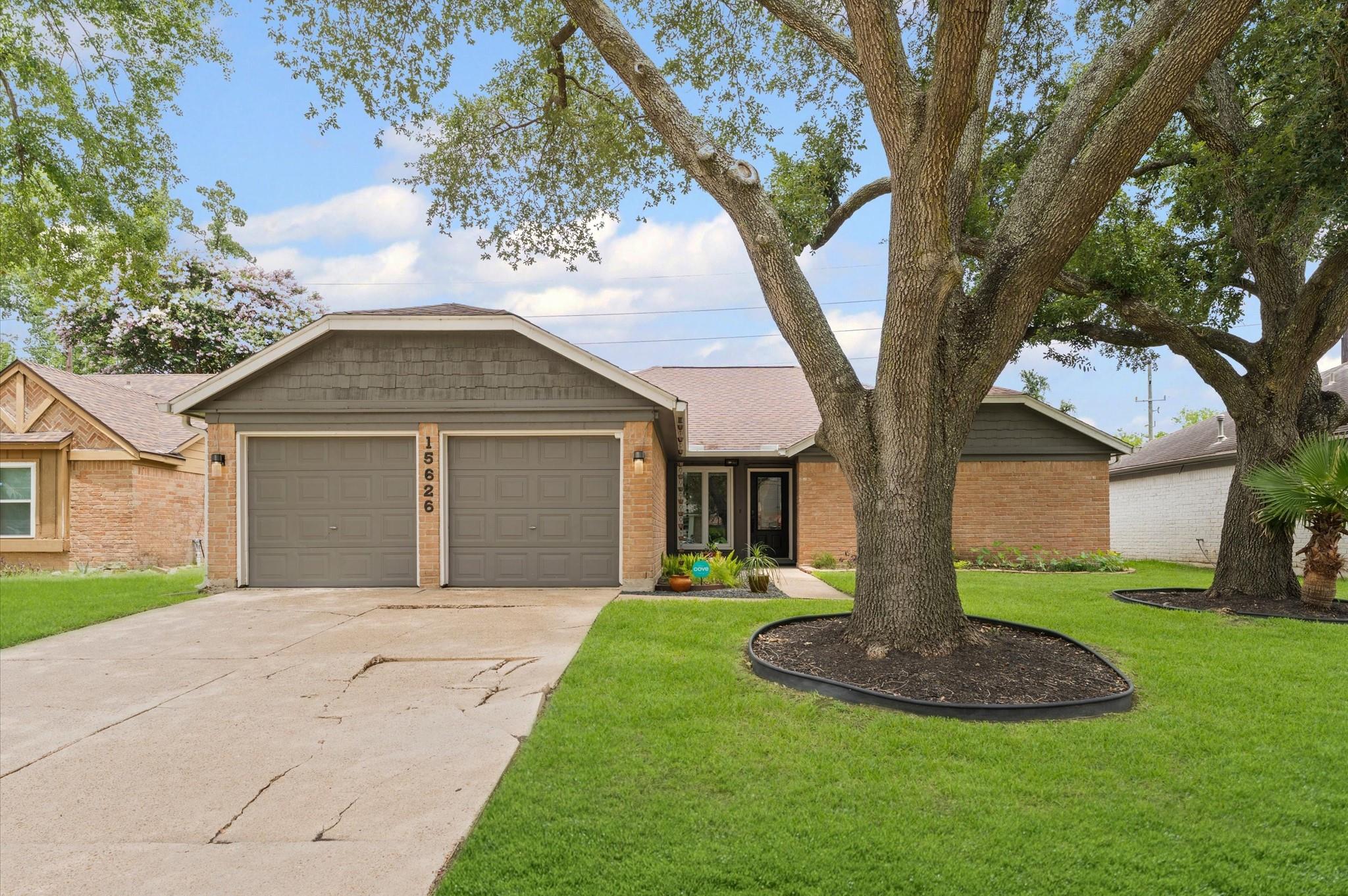 15626 Fox Springs Drive