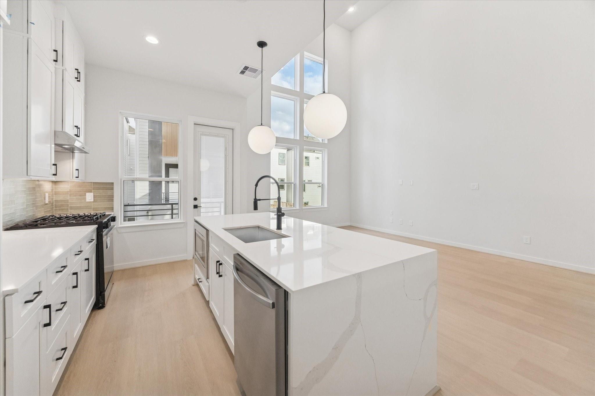 817 Thornton Road Unit: E