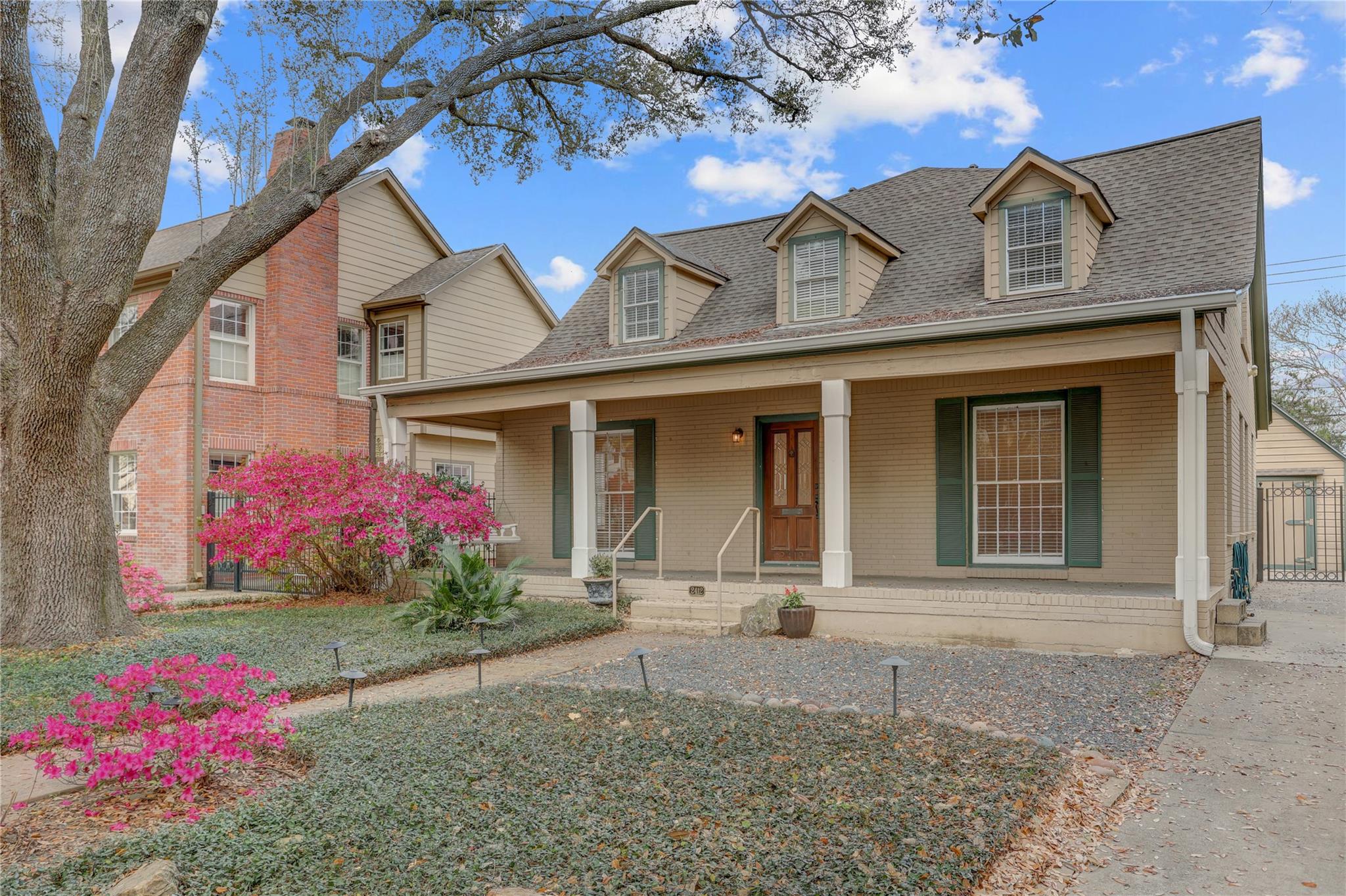 2412 Nottingham Street