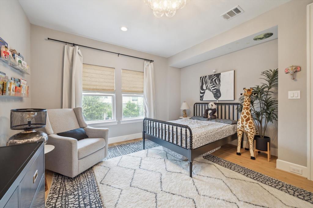 1558 Cheshire Lane