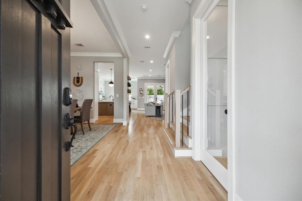 1558 Cheshire Lane