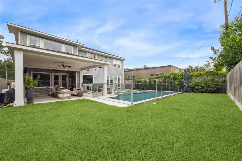 1558 Cheshire Lane