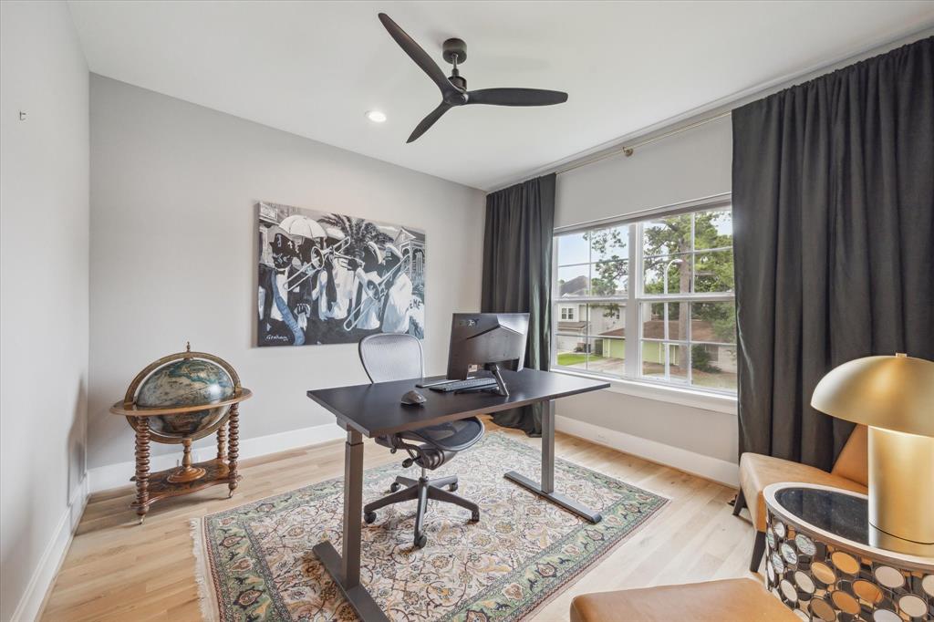 1558 Cheshire Lane