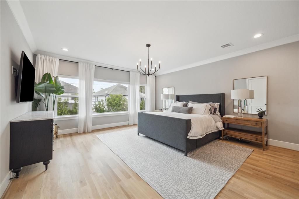 1558 Cheshire Lane