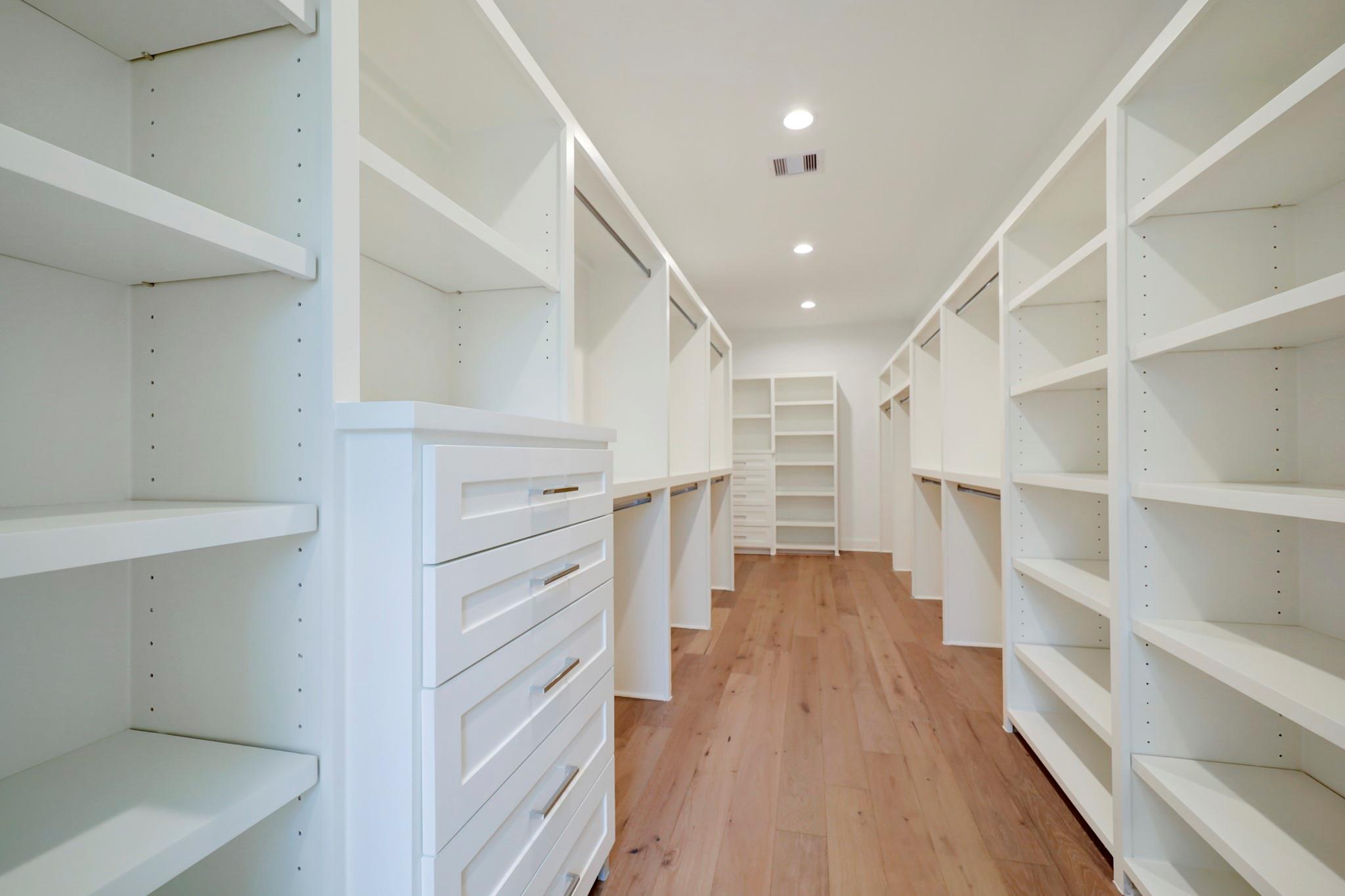 1046 Gardenia Drive