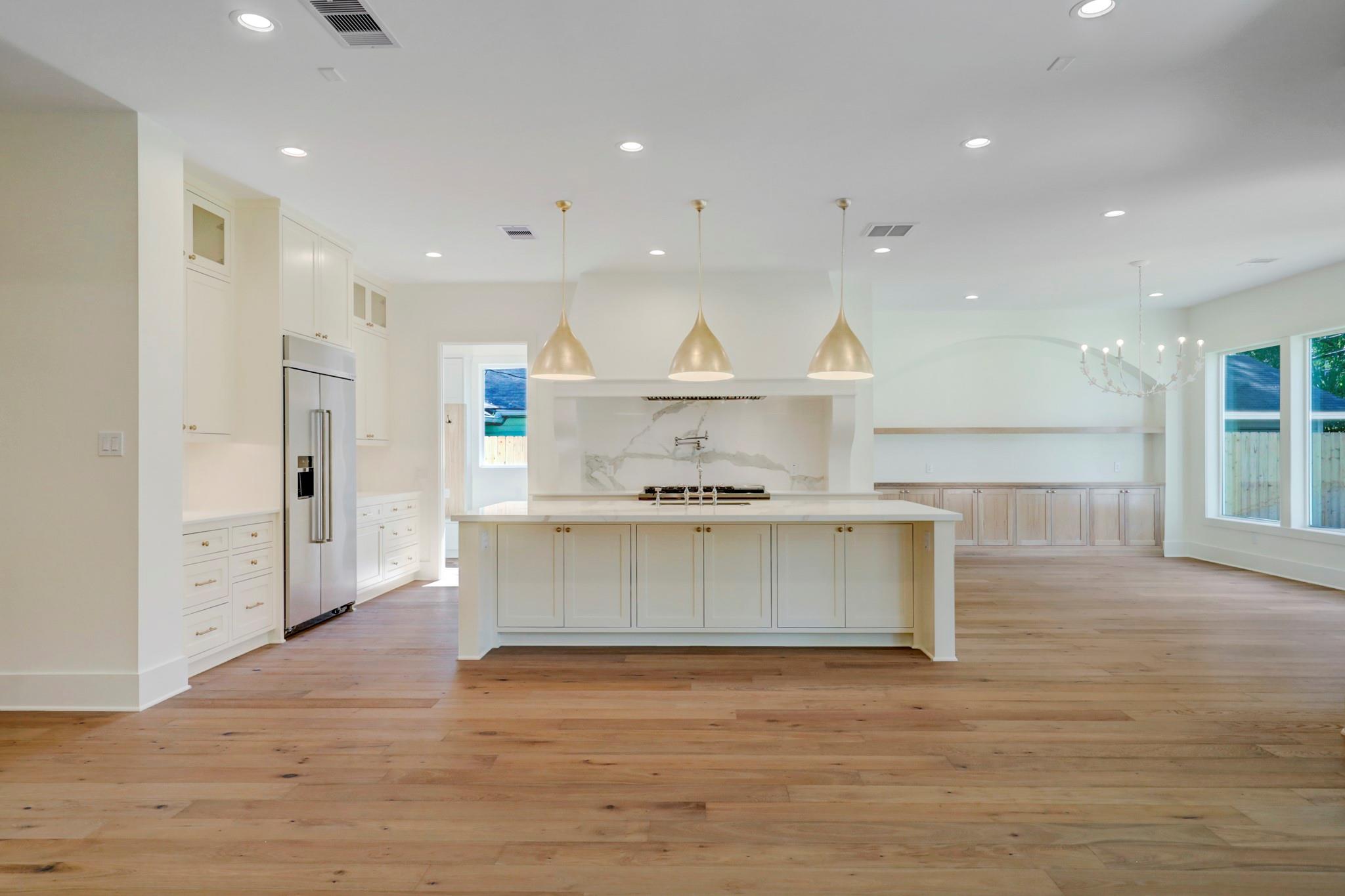 1046 Gardenia Drive