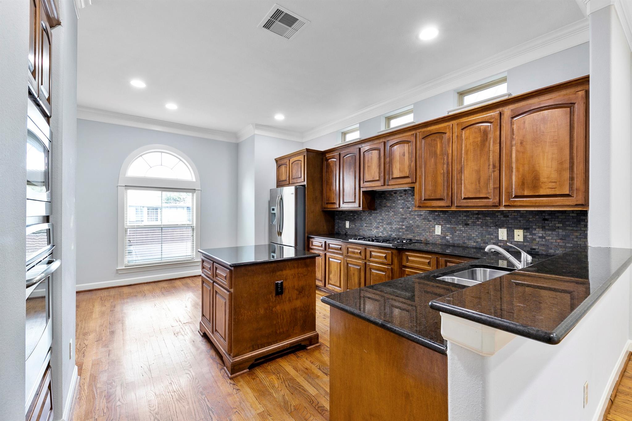 3319 Bingham Manor Lane