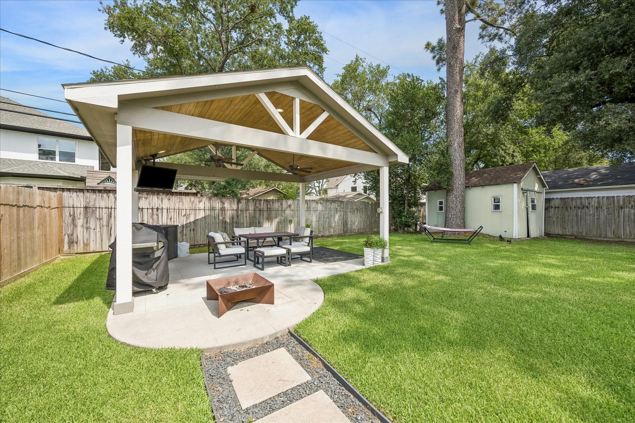 1550 Cheshire Lane