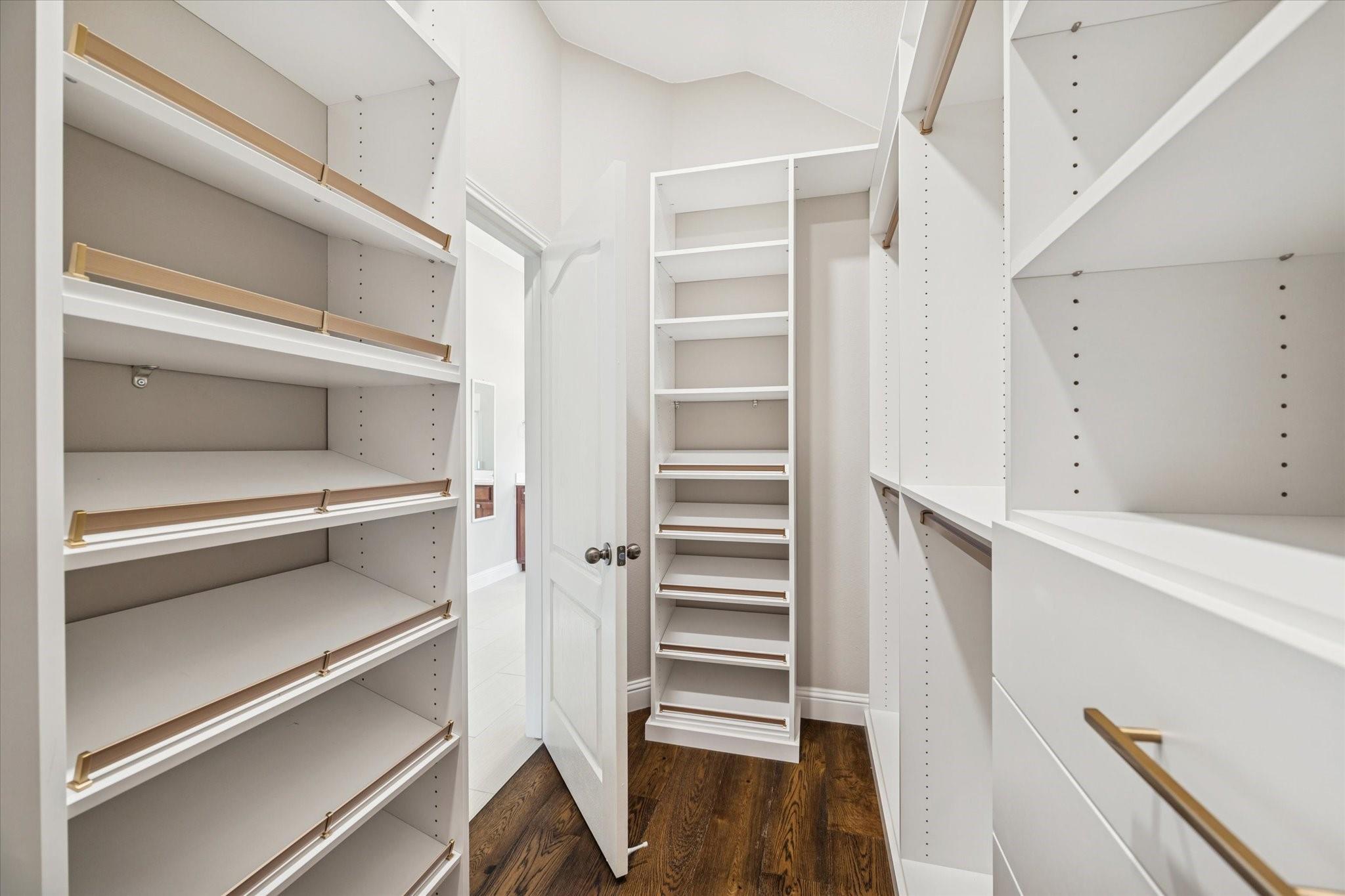 20103 Gunters Ridge Drive