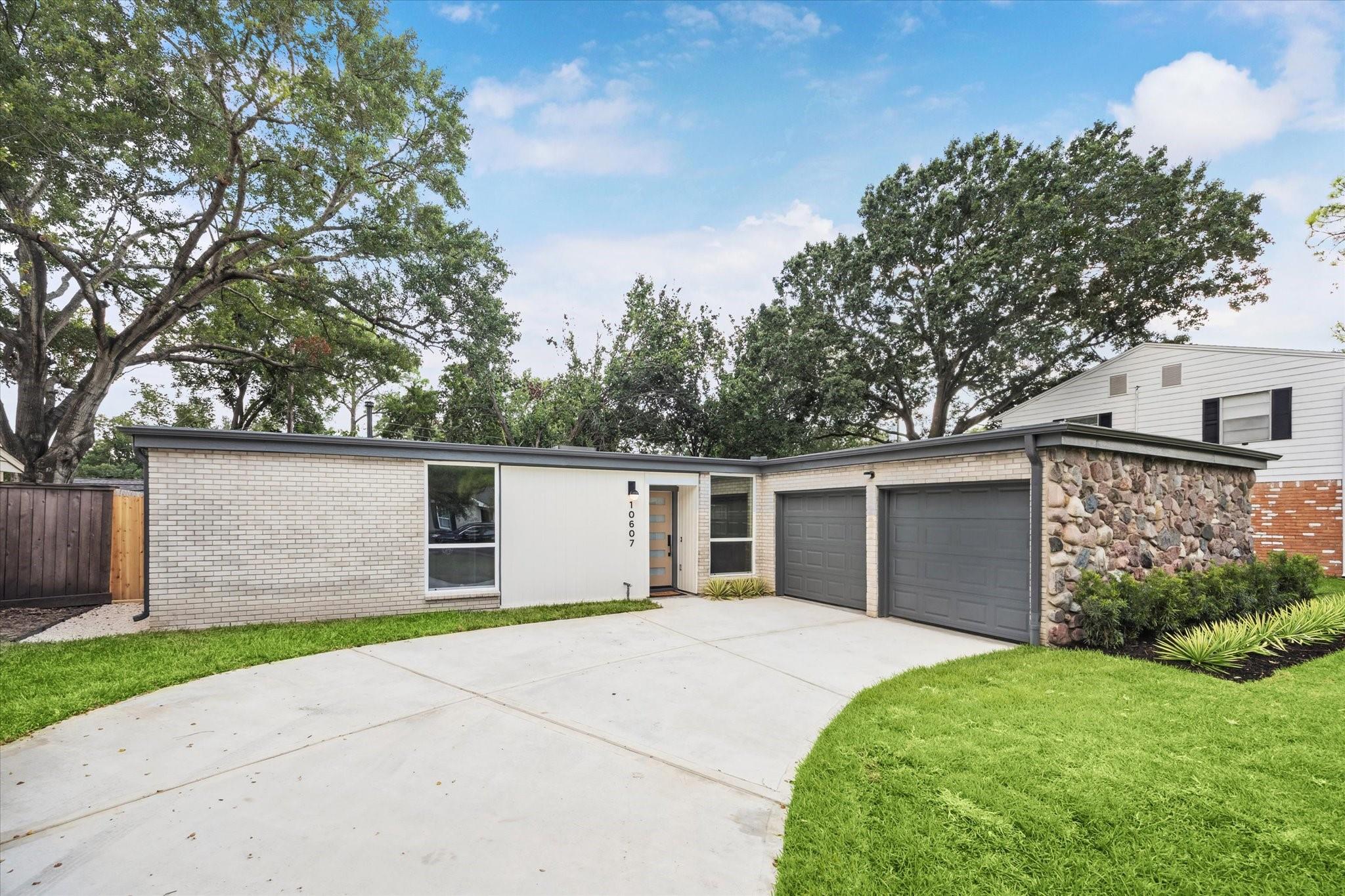 10607 Overbrook Lane