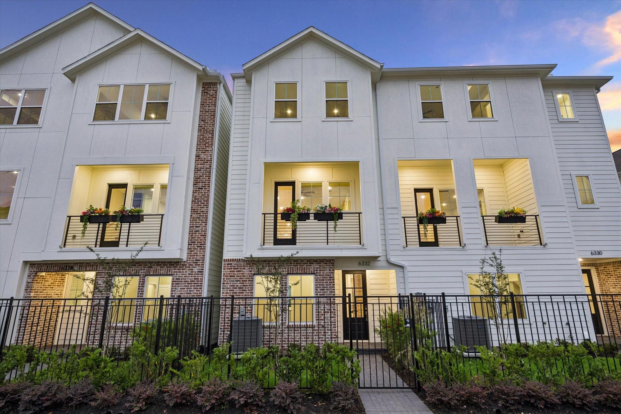 6332 Paddington Bend Drive