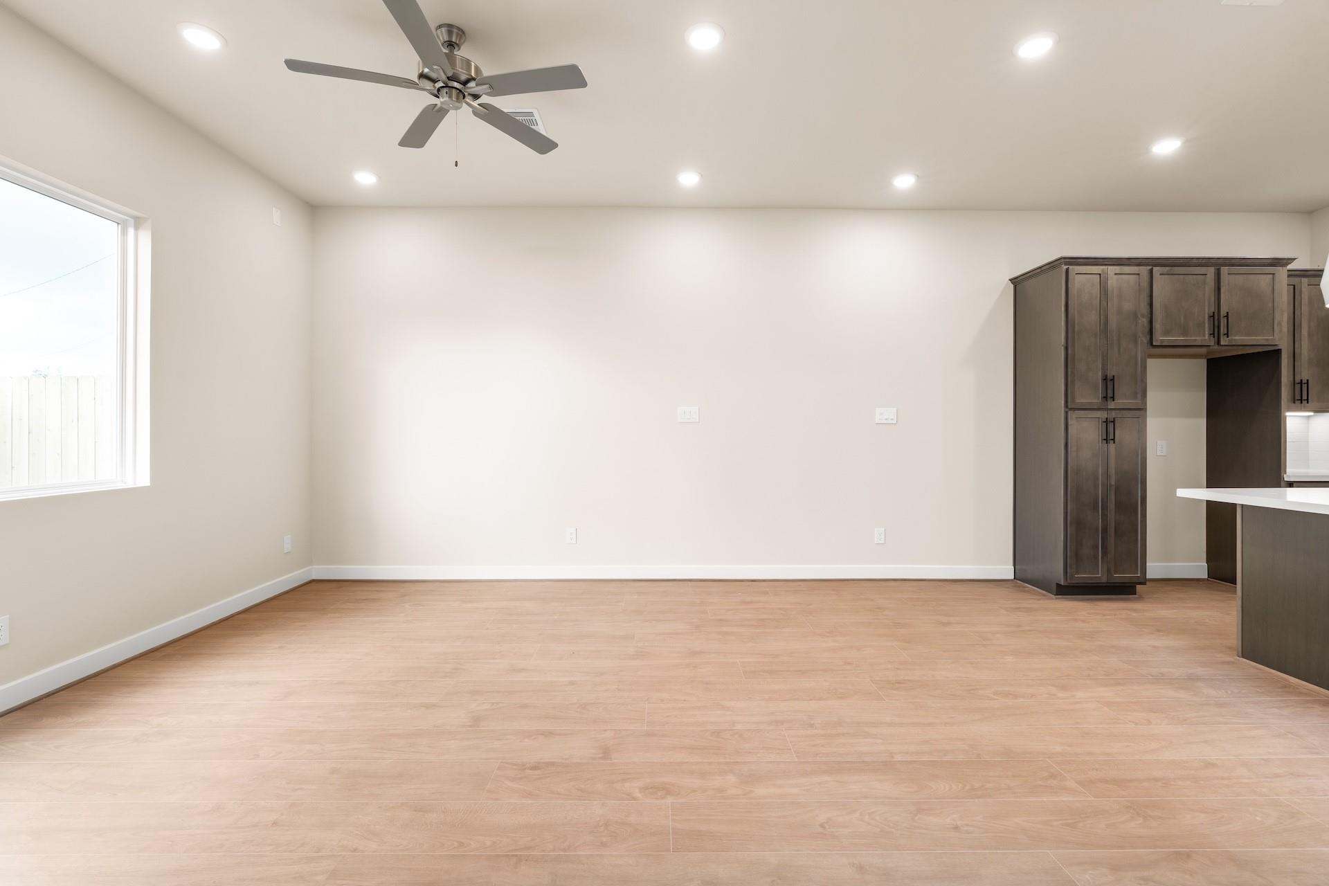 6551-6553 Rena Street