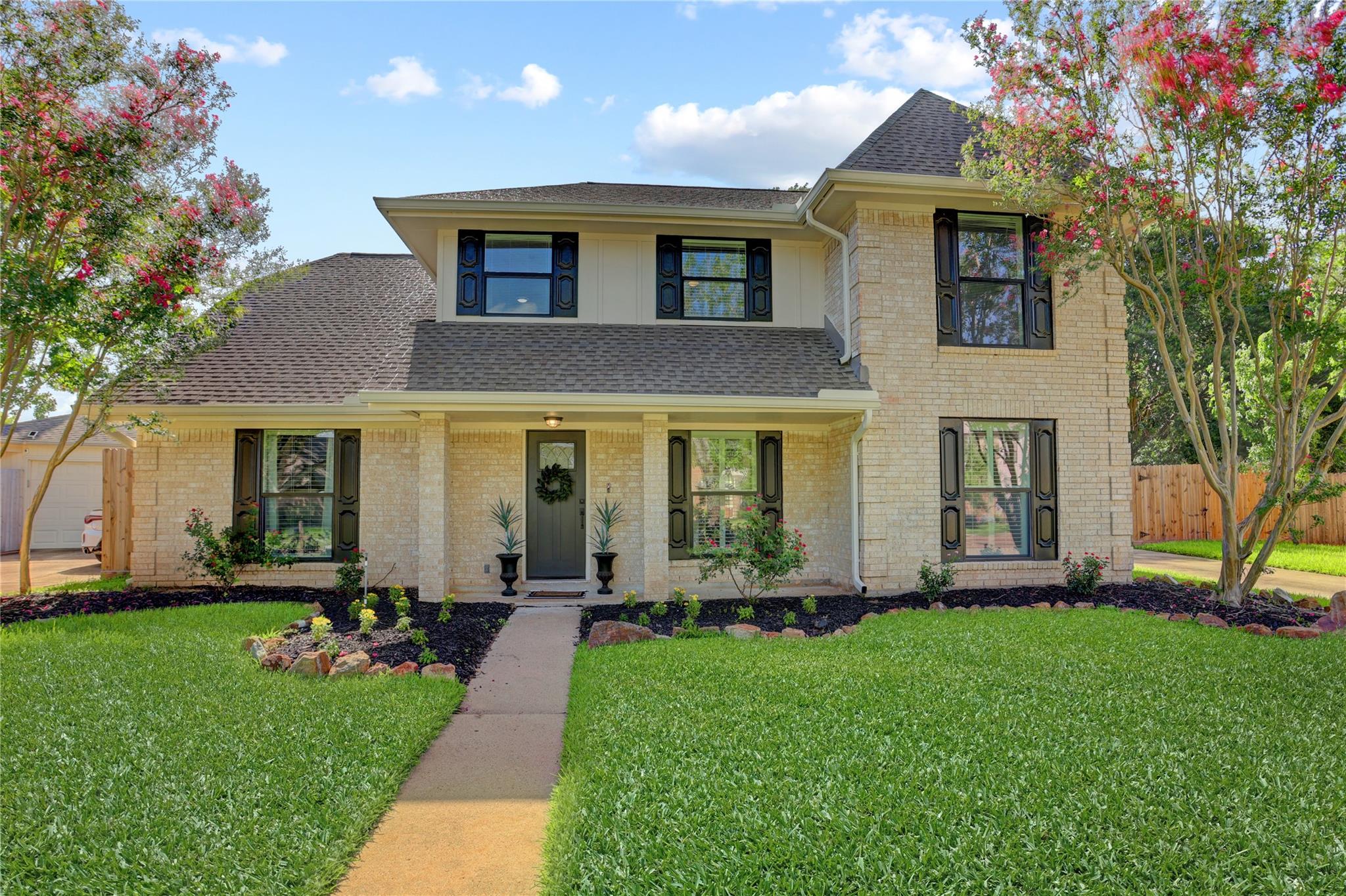 2510 Trailside Court
