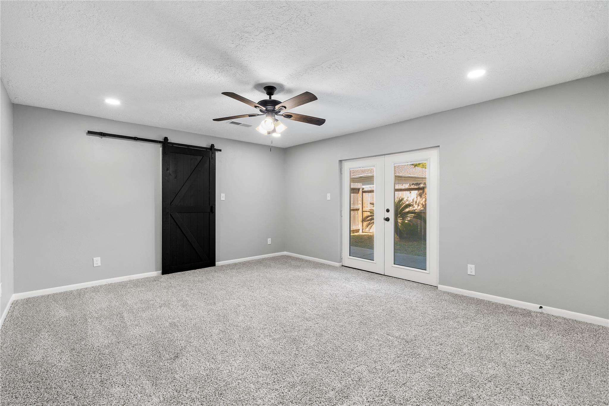 1119 Woodland Drive