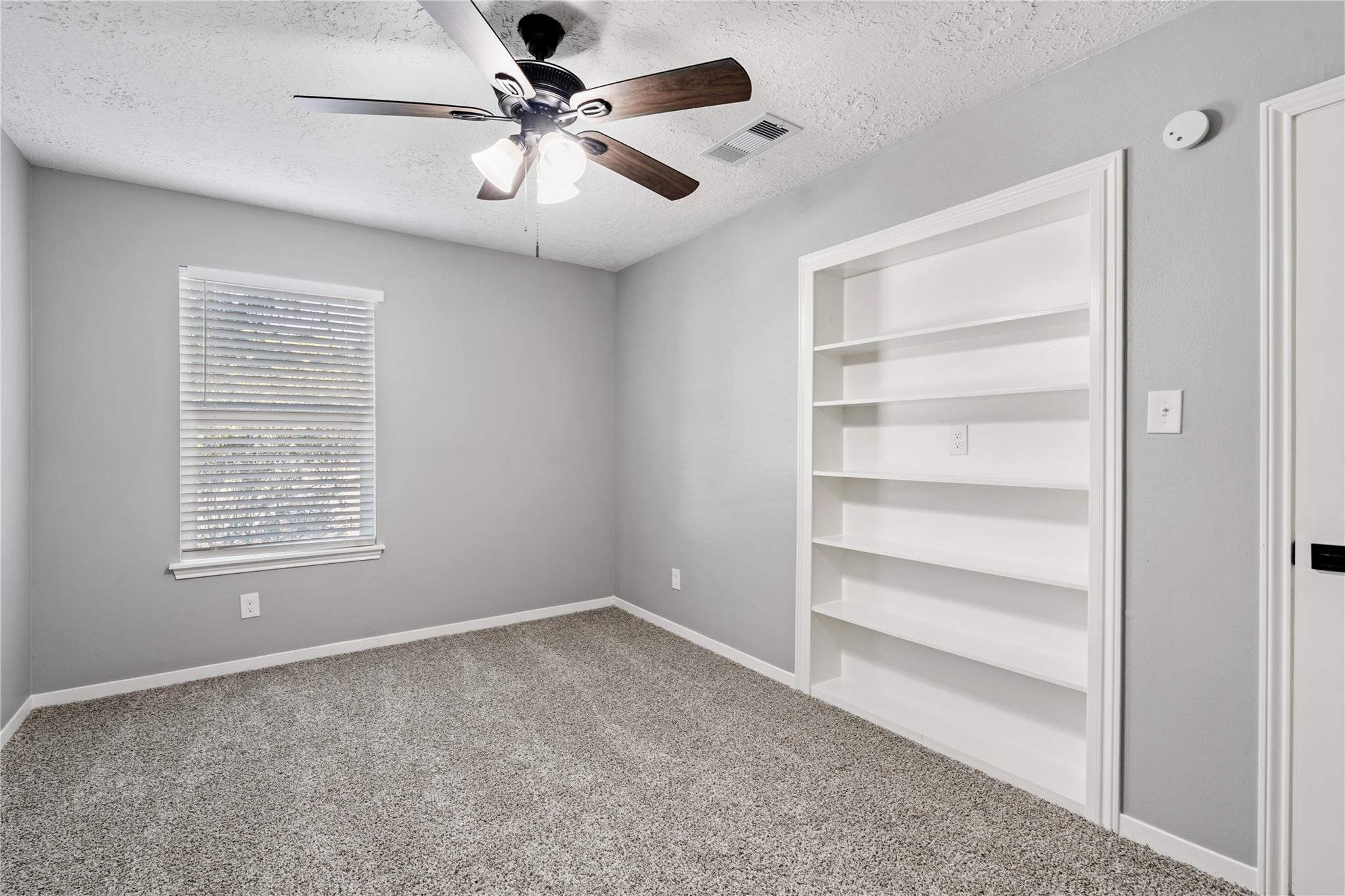 1119 Woodland Drive
