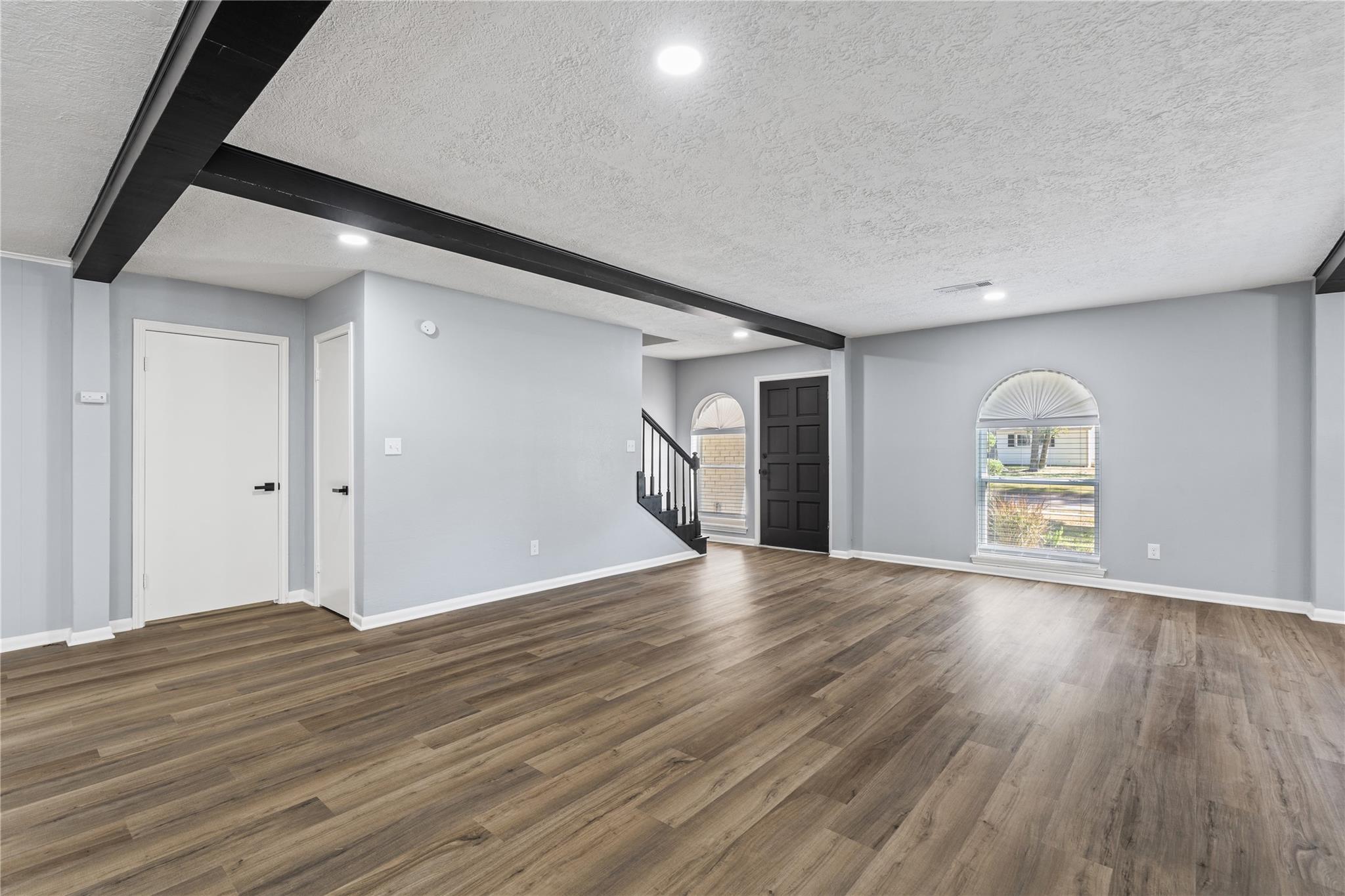 1119 Woodland Drive
