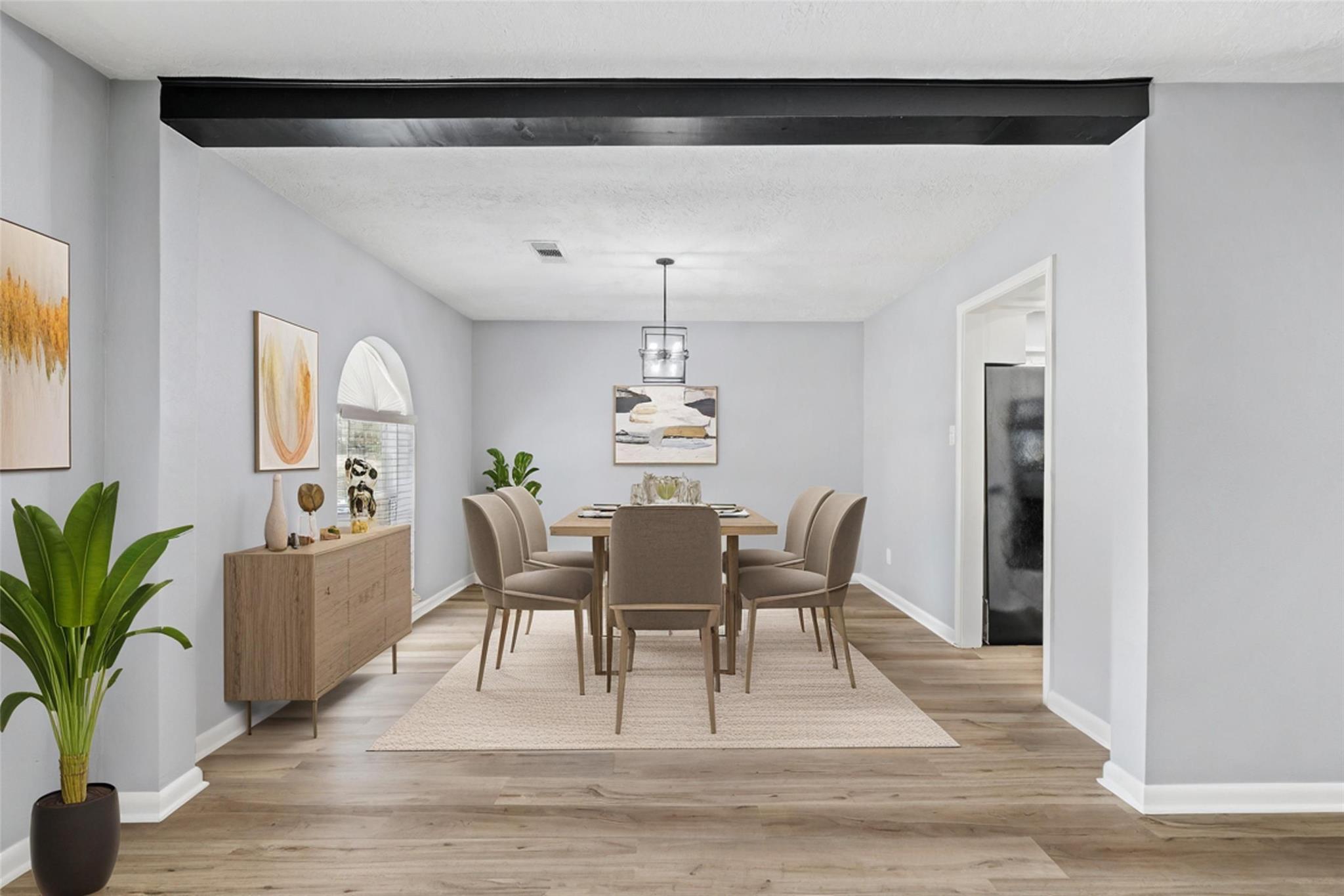 1119 Woodland Drive